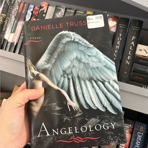 Angelology by Danielle Trussoni (Hardcover)